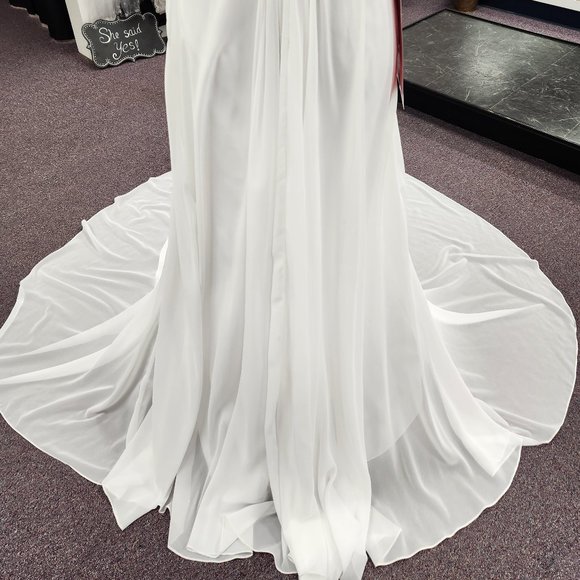 Mary's 3Y370 Size 6 Ivory Bridal Gown/Wedding Dress - Picture 3 of 9